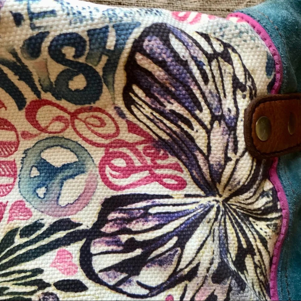 Vintage Lucky Brand Multicolor Butterfly-Print Canvas Tote with Leather Straps - Picture 10 of 15